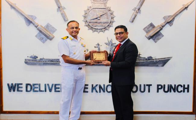 भा.नौ.पो. कलिंगा ने सिगाची इंडस्ट्रीज के साथ एक समझौता ज्ञापन पर हस्ताक्षर किए हैं ताकि विजागनेवीमैराथन शुरू किया जा सके।