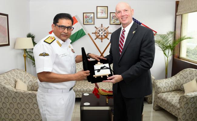 अभ्यास टाइगर ट्रायम्फ 25