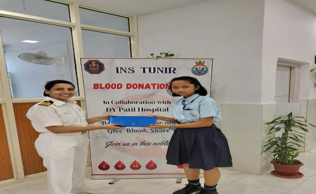INS TUNIR, IN COLLABORATION WITH DY PATIL HOSPITAL, ORGANISED A BLOOD DONATION CAMP