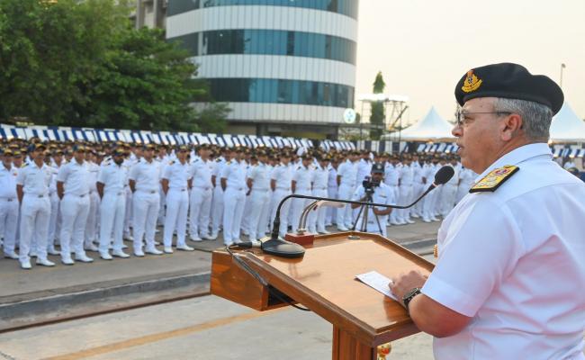 FOCINC EAST INTERACTION WITH EASTERN FLEET PERSONNEL