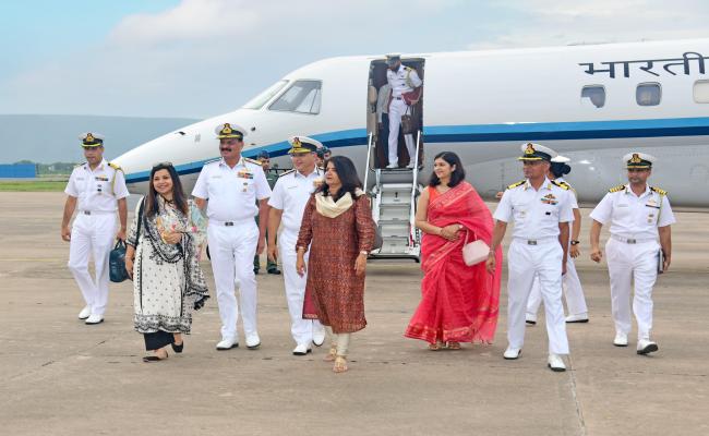 CNS Visits Eastern Naval Command