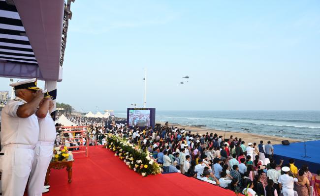 Eastern Naval Command Set to Showcase Op Demo Off RK Beach, Visakhapatnam - Final Rehearsals Completed