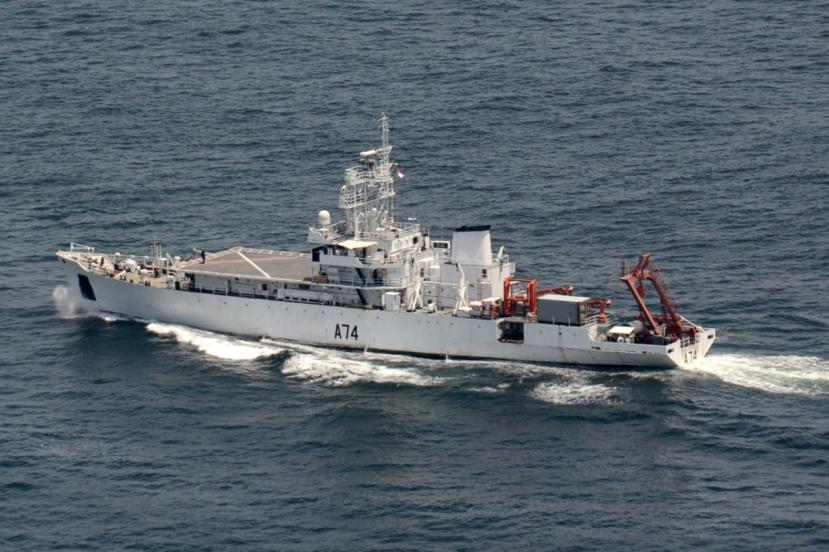 INS SAGARDHWANI FLAGS OFF FOR SAGAR MAITRI V