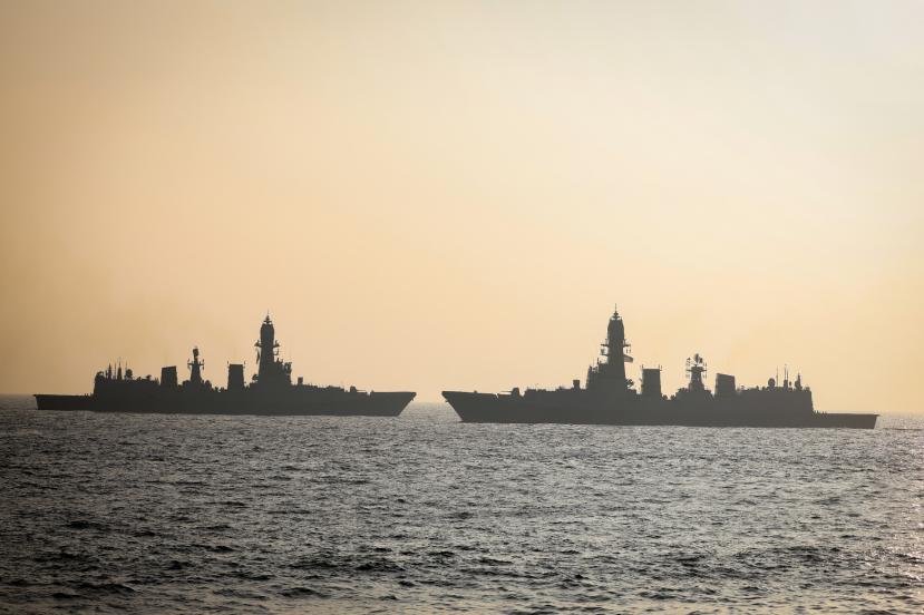  भारतीय नौसेना के समुद्री सामर्थ्य के परिचालन प्रदर्शन से नौसेना दिवस 2025 का आयोजन शंगुमुग्हम बीच, तिरुवनंतपुरम में हुआ