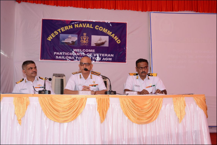 मुंबई में पूर्व नाविकों के फोरम का आयोजन